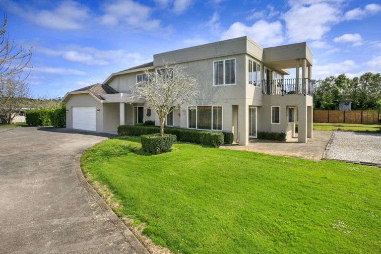 Photo of property in 246 State Highway 16, Kumeu, 0892