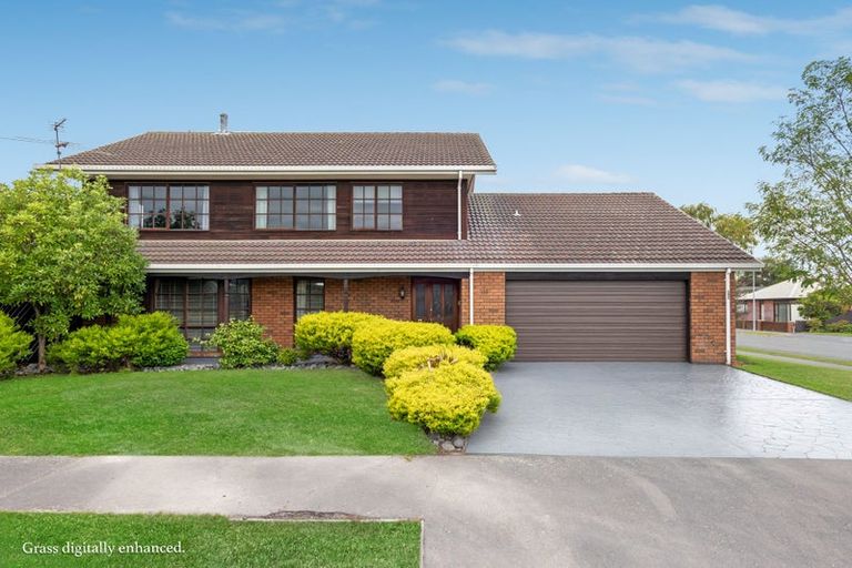 Photo of property in 159 Royal Park Drive, Parklands, Christchurch, 8083