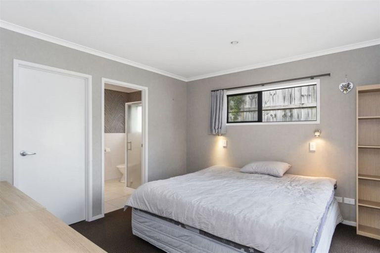 Photo of property in 2 Danny Place, Pyes Pa, Tauranga, 3112