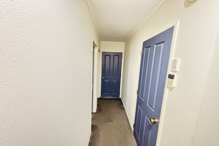 Photo of property in 23a Grove Road, Papakura, 2110