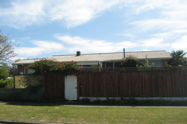 Photo of property in 24 Blakiston Street, Hoon Hay, Christchurch, 8025