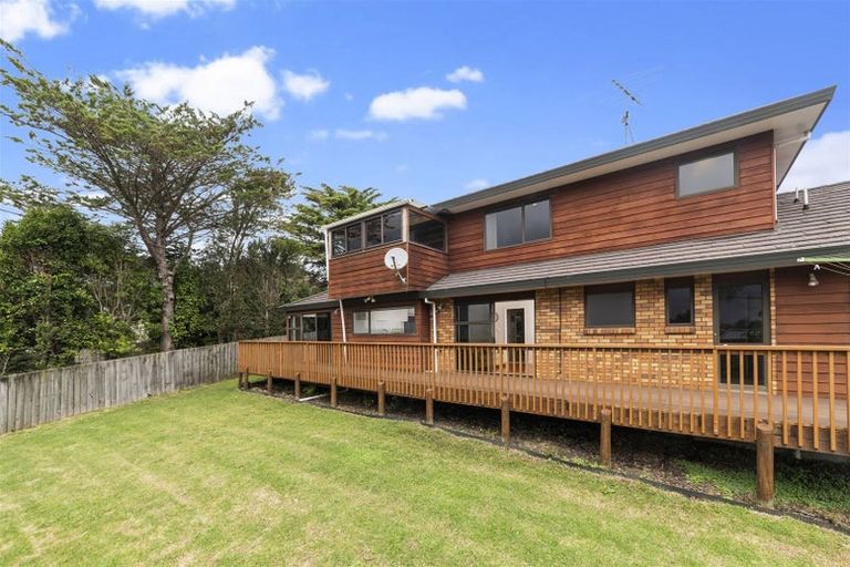 Photo of property in 181 Carlisle Road, Northcross, Auckland, 0632