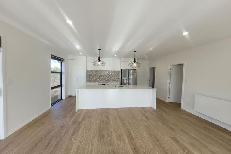 Photo of property in 6 Te Ara O Ngakeiha, Fitzroy, New Plymouth, 4312