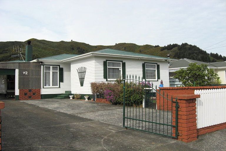 Photo of property in 72 Frederick Street, Wainuiomata, Lower Hutt, 5014