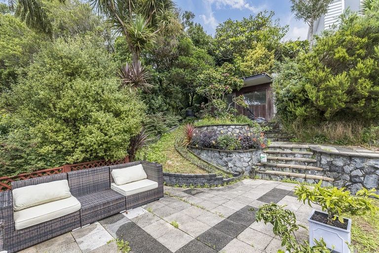 Photo of property in 25 Collier Avenue, Karori, Wellington, 6012