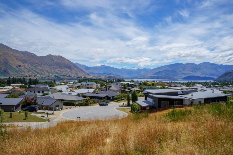 Photo of property in 7 Pearce Place, Wanaka, 9305