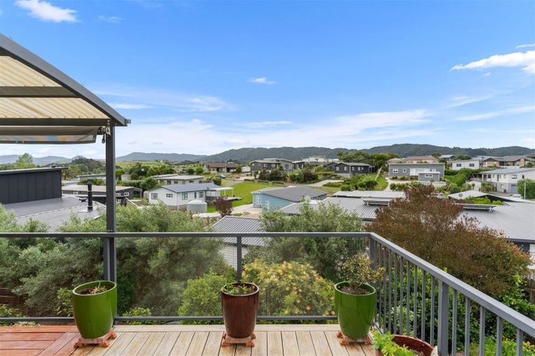 Photo of property in 13 Spinifex Road, Mangawhai Heads, Mangawhai, 0505