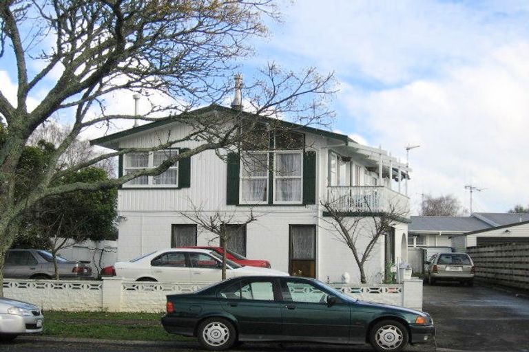 Photo of property in 22 Poaka Avenue, Dinsdale, Hamilton, 3204