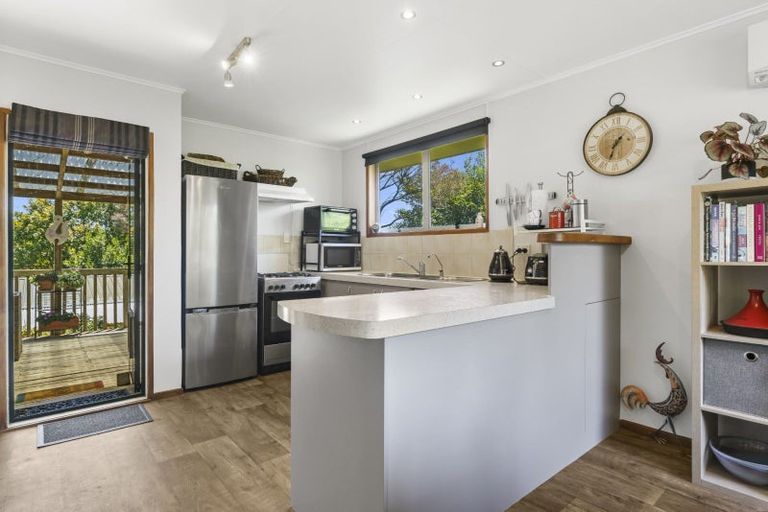 Photo of property in 35 Valley Road, Te Puke, 3119