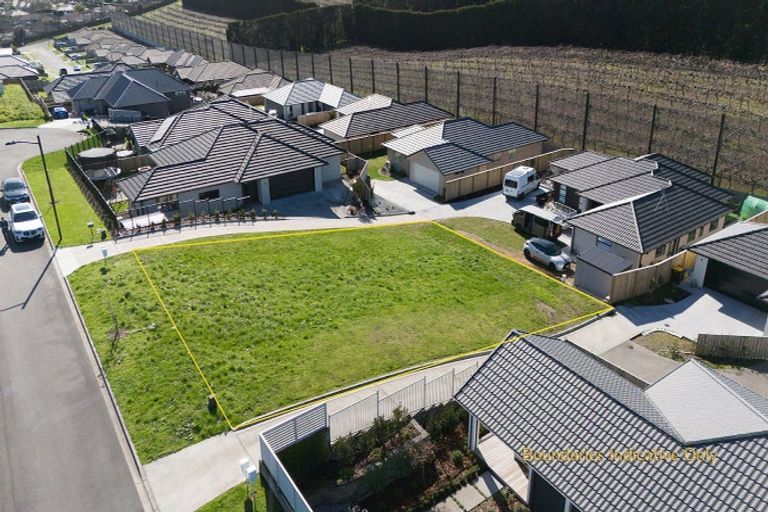 Photo of property in 6 Sam Heywood Place, Pyes Pa, Tauranga, 3112