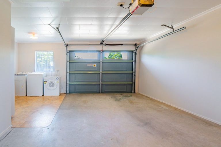 Photo of property in 33f Sanders Avenue, Westown, New Plymouth, 4310