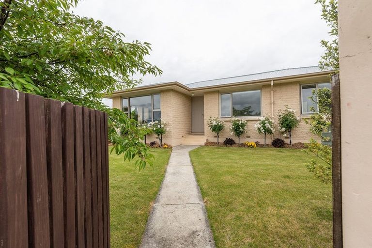 Photo of property in 90 Ashworth Street, Alexandra, 9320