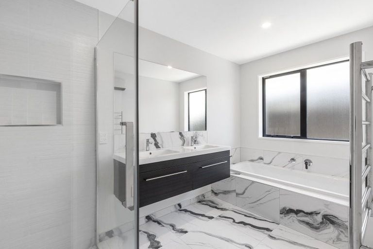 Photo of property in 11 Muirhill Street, Halswell, Christchurch, 8025