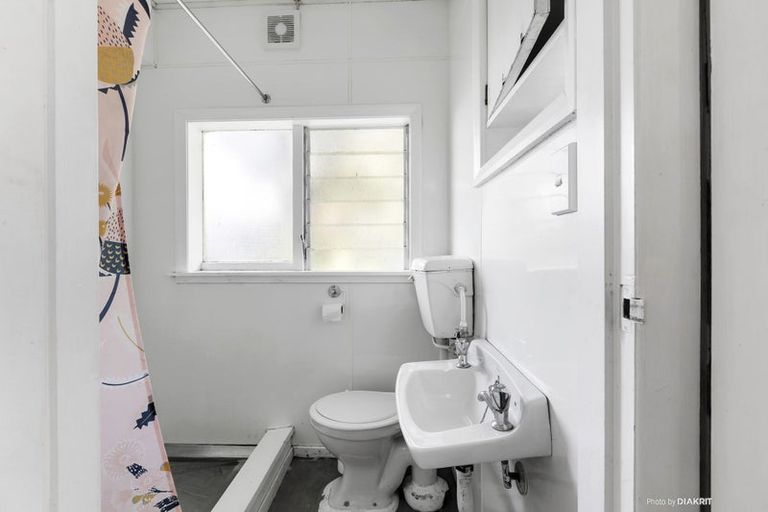 Photo of property in 74 Sar Street, Wadestown, Wellington, 6012