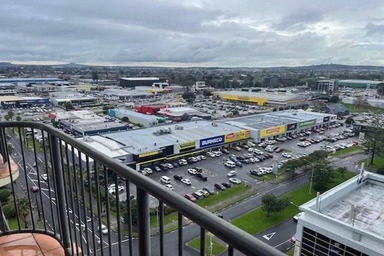 Photo of property in The Rennaissance, 15i/18 Ronwood Avenue, Manukau, Auckland, 2104