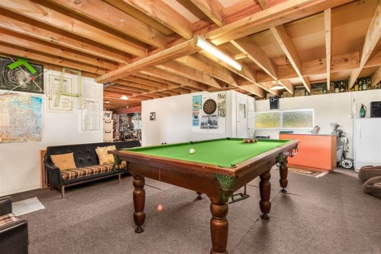 Photo of property in 25 Realm Place, Massey, Auckland, 0614