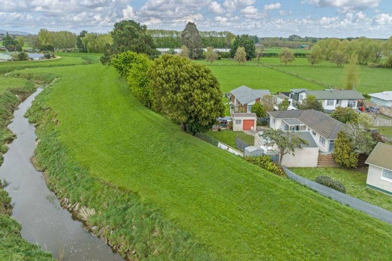 Photo of property in 19 Egmont Place, Westbrook, Palmerston North, 4412