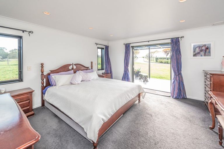 Photo of property in 298 No 2 Line, Okoia, Whanganui, 4572