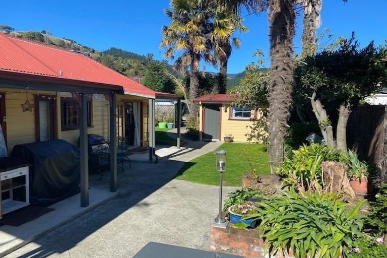 Photo of property in 104 Nile Street, Nelson, 7010