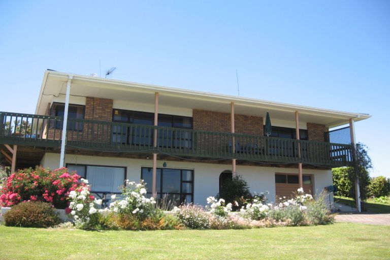 Photo of property in 14 Ngaparaoa Drive, Maketu, Te Puke, 3189