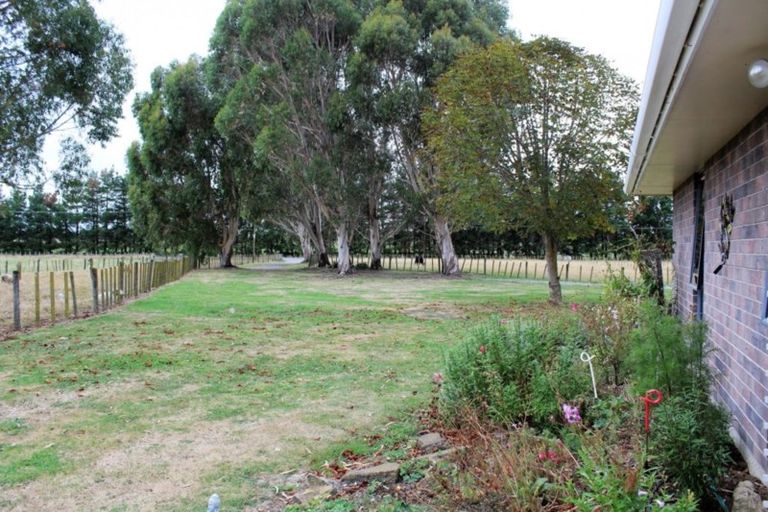 Photo of property in 12 Totaramahonga Road, Dannevirke, 4972