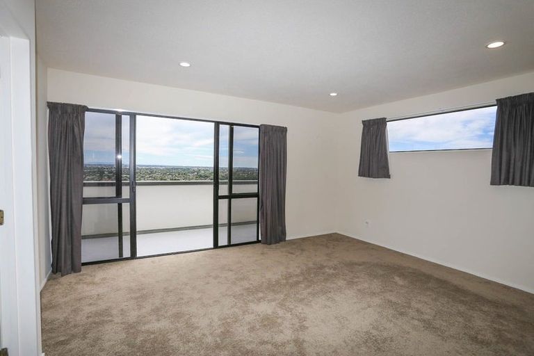 Photo of property in 75 Ravensdale Rise, Westmorland, Christchurch, 8025