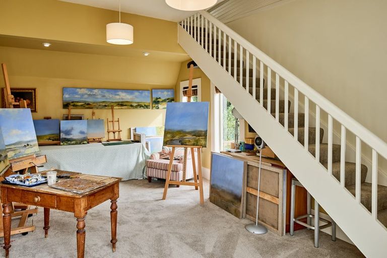 Photo of property in 52 Central Terrace, Kelburn, Wellington, 6012