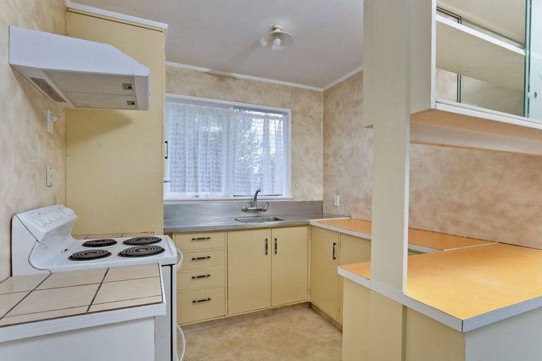 Photo of property in 40 Richards Avenue, Forrest Hill, Auckland, 0620