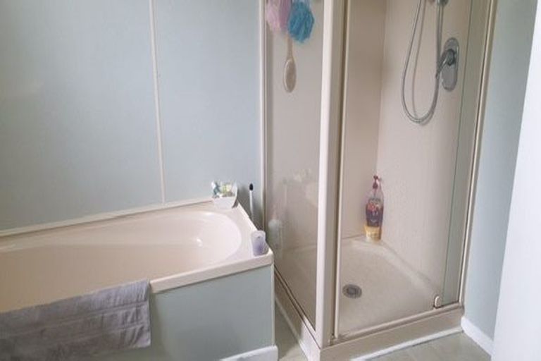 Photo of property in 3 Raymond Street, Bluff, 9814