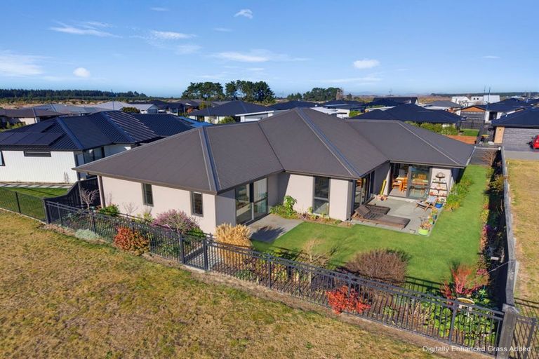 Photo of property in 9 Hapua Lane, Pegasus, 7612