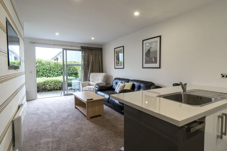 Photo of property in 2/7 Union Street, North Dunedin, Dunedin, 9016