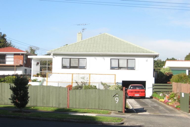 Photo of property in 9a Grande Vue Road, Hillpark, Auckland, 2102