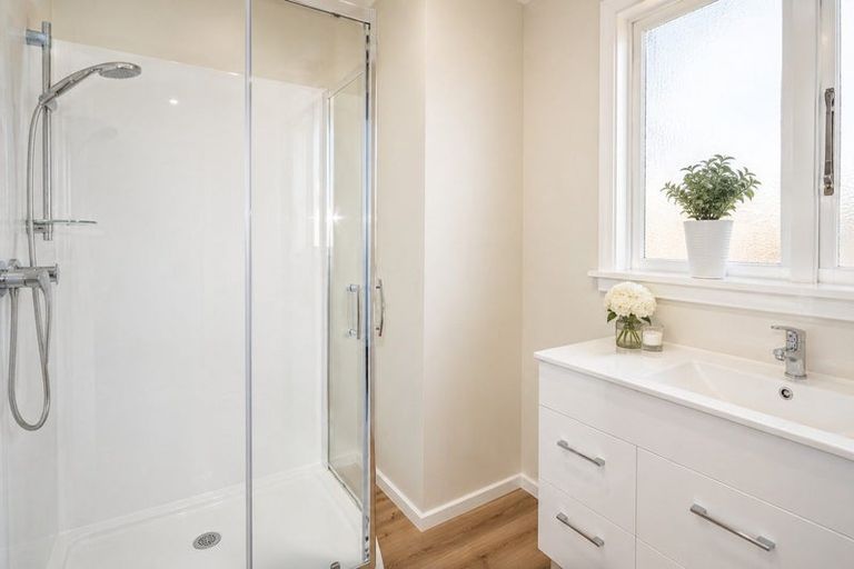 Photo of property in 4 Glencoe Street, Burnside, Christchurch, 8053
