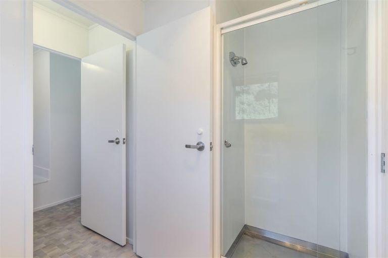 Photo of property in 74 Eskdale Road, Papakowhai, Porirua, 5024