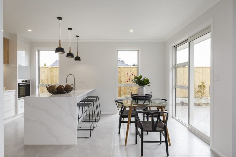 Photo of property in 108a Roberts Line, Kelvin Grove, Palmerston North, 4414