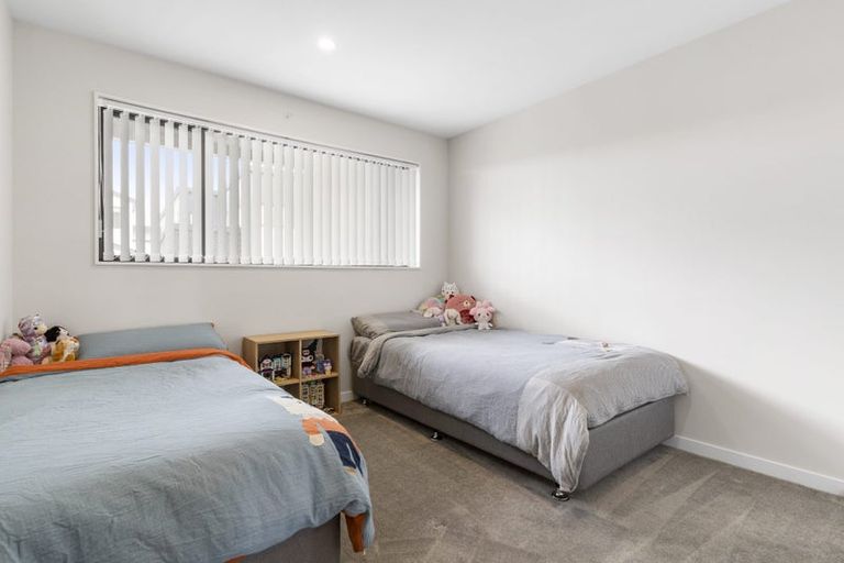 Photo of property in 36 Pohewa Road, Silverdale, 0932