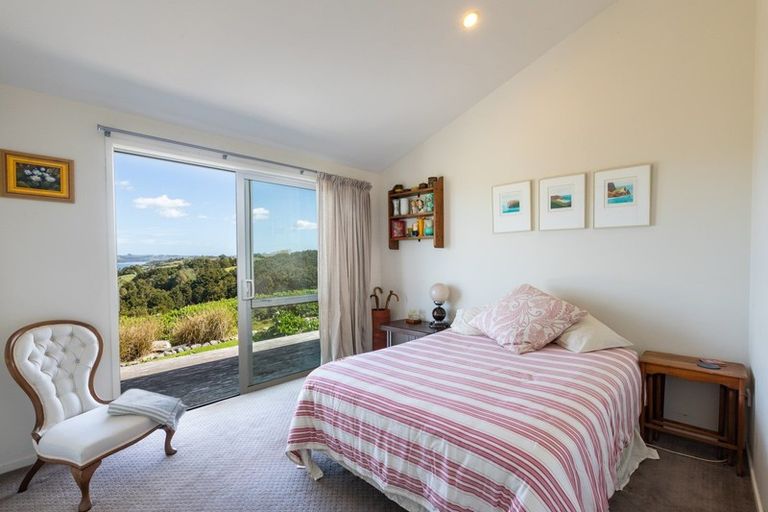 Photo of property in 241d Heatley Road, Whakapirau, Maungaturoto, 0583
