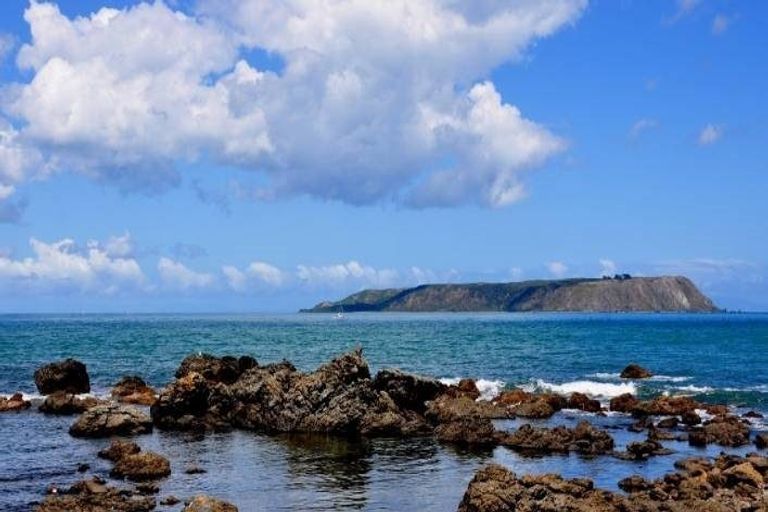 Photo of property in 33 Moana Road, Plimmerton, Porirua, 5026