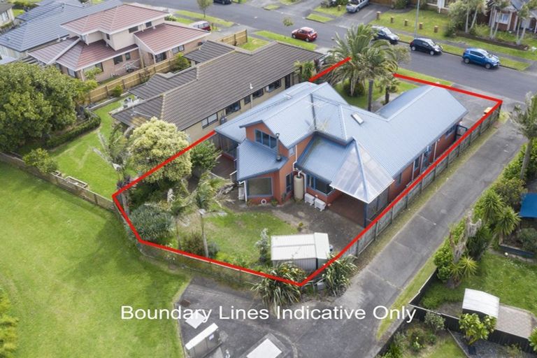 Photo of property in 12 Fremantle Place, Pakuranga Heights, Auckland, 2010