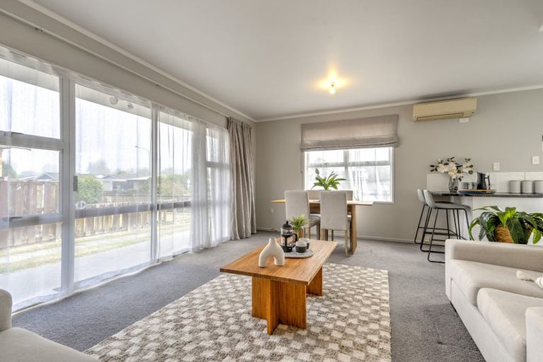 Photo of property in 73 Bremworth Avenue, Dinsdale, Hamilton, 3204