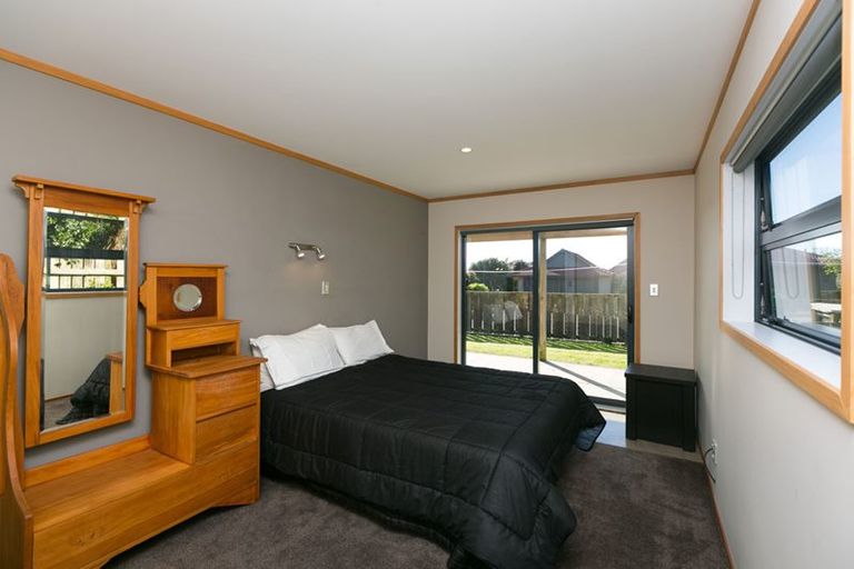 Photo of property in 20 Motukari Place, Onaero, Waitara, 4383