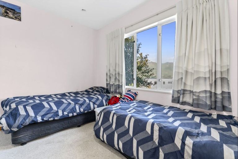 Photo of property in 9 Mulberry Lane, Wanaka, 9305