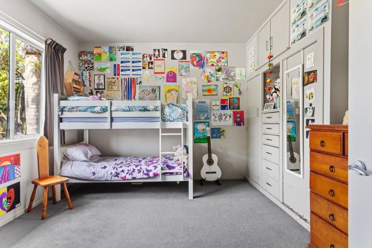 Photo of property in 18 Moana Road, Okitu, Gisborne, 4010