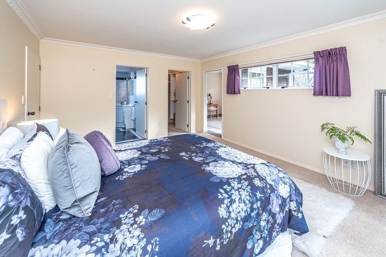 Photo of property in 17 Delhi Avenue, Aramoho, Whanganui, 4500