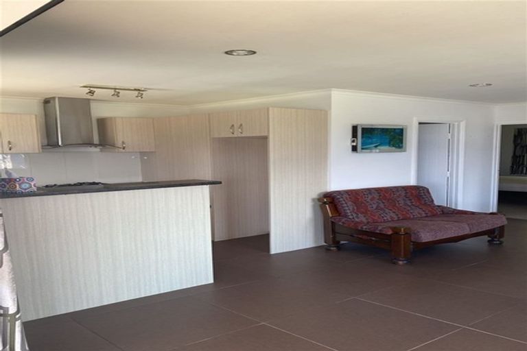Photo of property in 199f Hill Road, Alfriston, Auckland, 2105