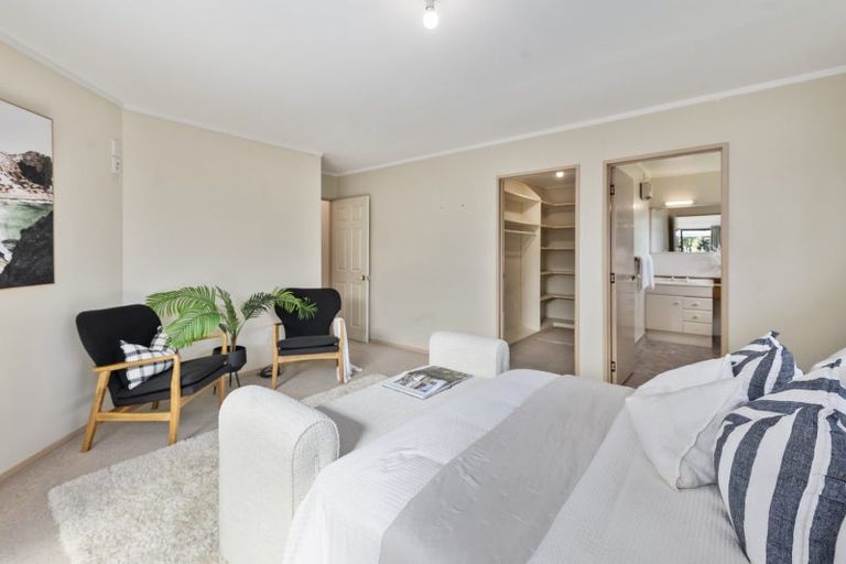 Photo of property in 11 Lynwood Place, Owhata, Rotorua, 3010