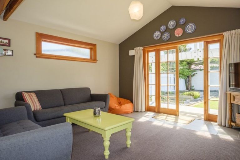 Photo of property in 14 Bedford Street, Saint Clair, Dunedin, 9012