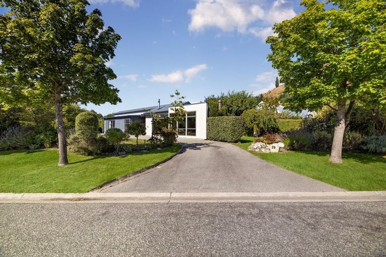 Photo of property in 29 Ferry Hill Drive, Lower Shotover, Queenstown, 9371