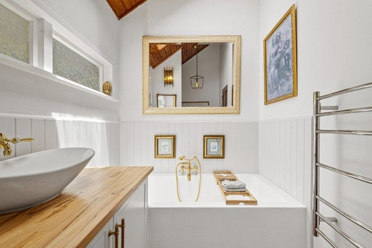 Photo of property in 186 Twilight Road, Clevedon, Papakura, 2582