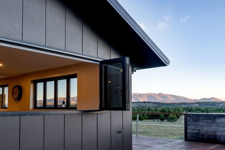 Photo of property in 595 Manuka Terrace, Ben Ohau, Twizel, 7999